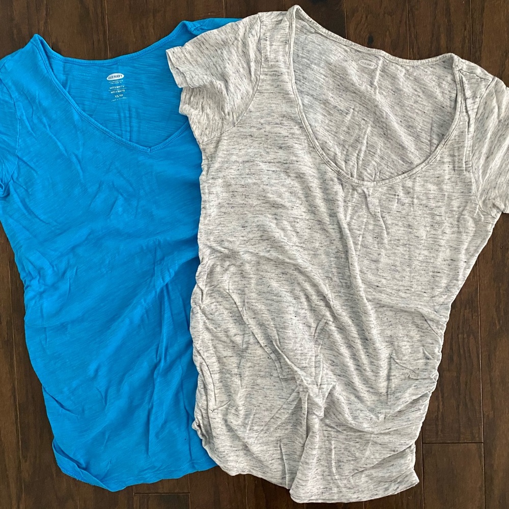 (2) Short sleeve maternity shirts